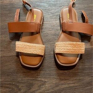 Tan Leather and Straw Flat Sandals with Ankle Strap